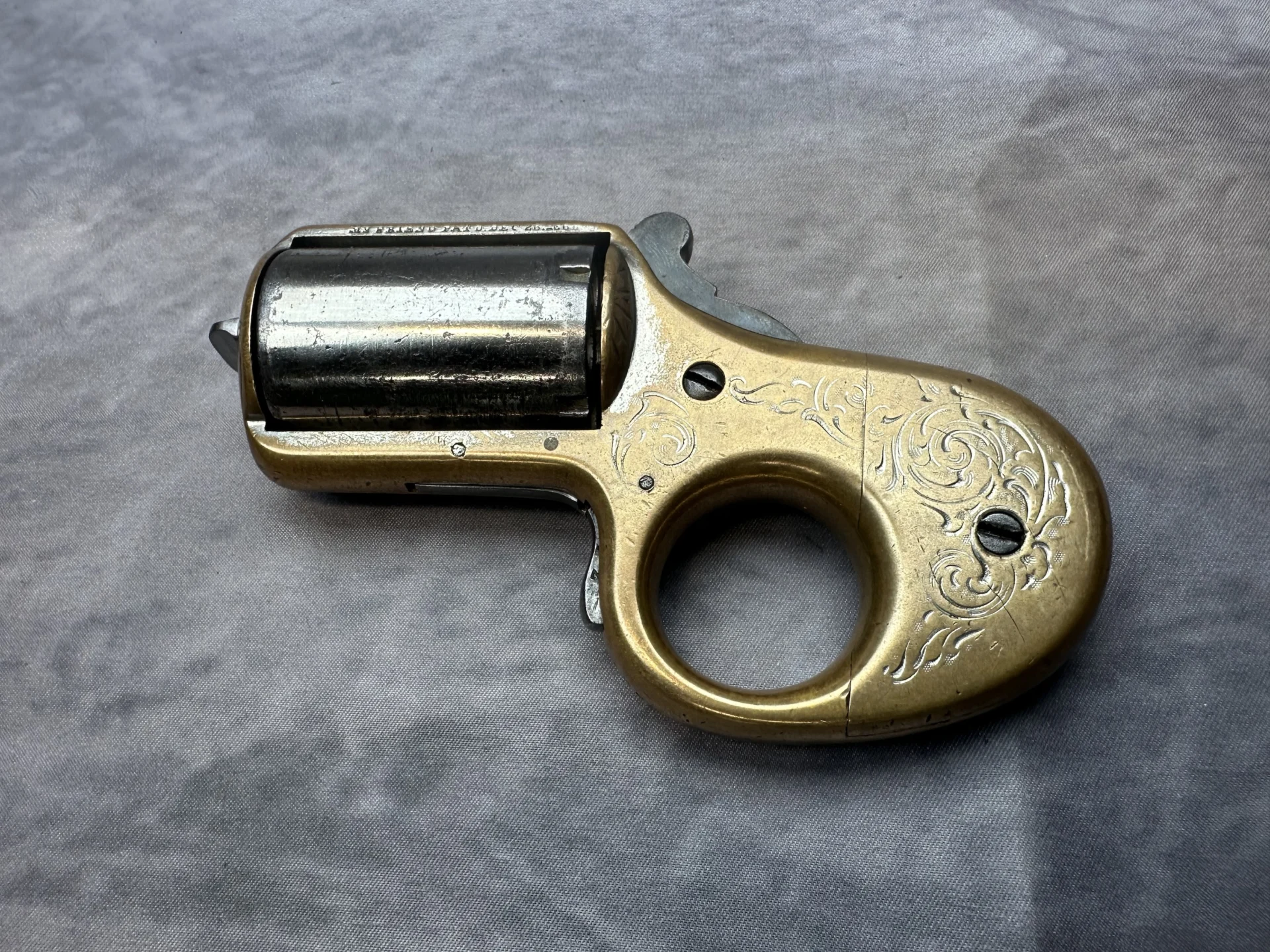 "My Friend" .32 Rimfire 5-Shot Knuckleduster Pepperbox Revolver (Antique) - Image 3
